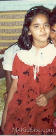 Childhood Picture Of Anushka Shetty