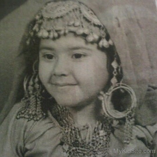 Childhood Picture Of Ekta Kapoor