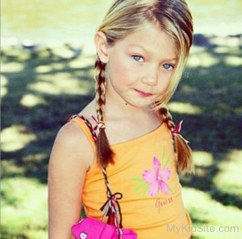 Childhood Picture Of Gigi Hadid