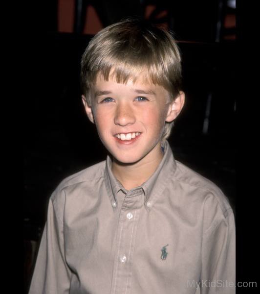 Childhood Picture Of  Haley Joel Osment