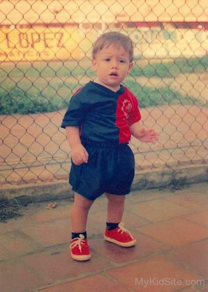 Childhood Picture Of  James RodrIguez