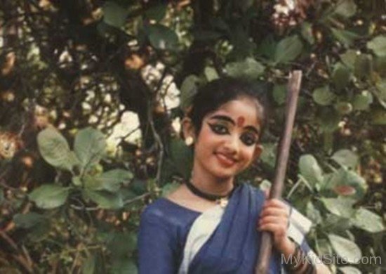 Childhood Picture Of Kavya Madhavan