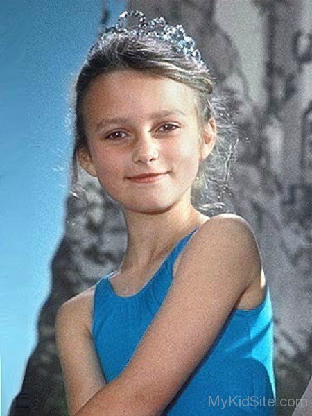 Childhood Picture Of  Keira Knightley