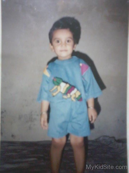 Childhood Picture Of Lovish kalia