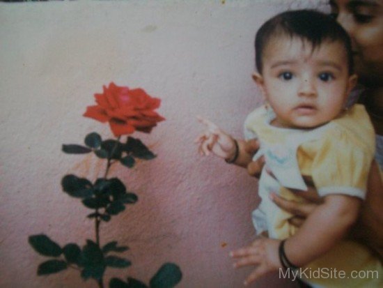 Childhood Picture Of Nikitha Narayan