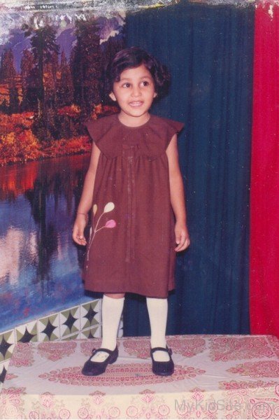 Childhood Picture Of Pooja Chopra