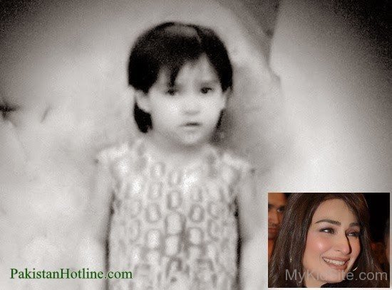 Childhood Picture Of Reema Khan