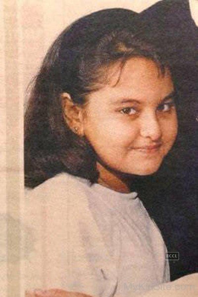 Childhood Picture Of Sonakshi Sinha