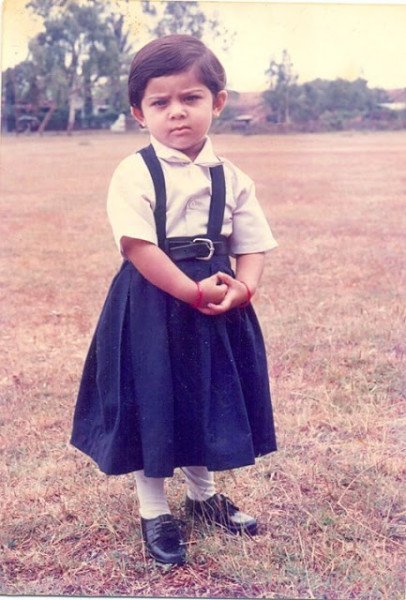 Childhood Picture Of Sonalee Kulkarni