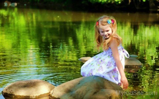 Girl on Lake-cu209